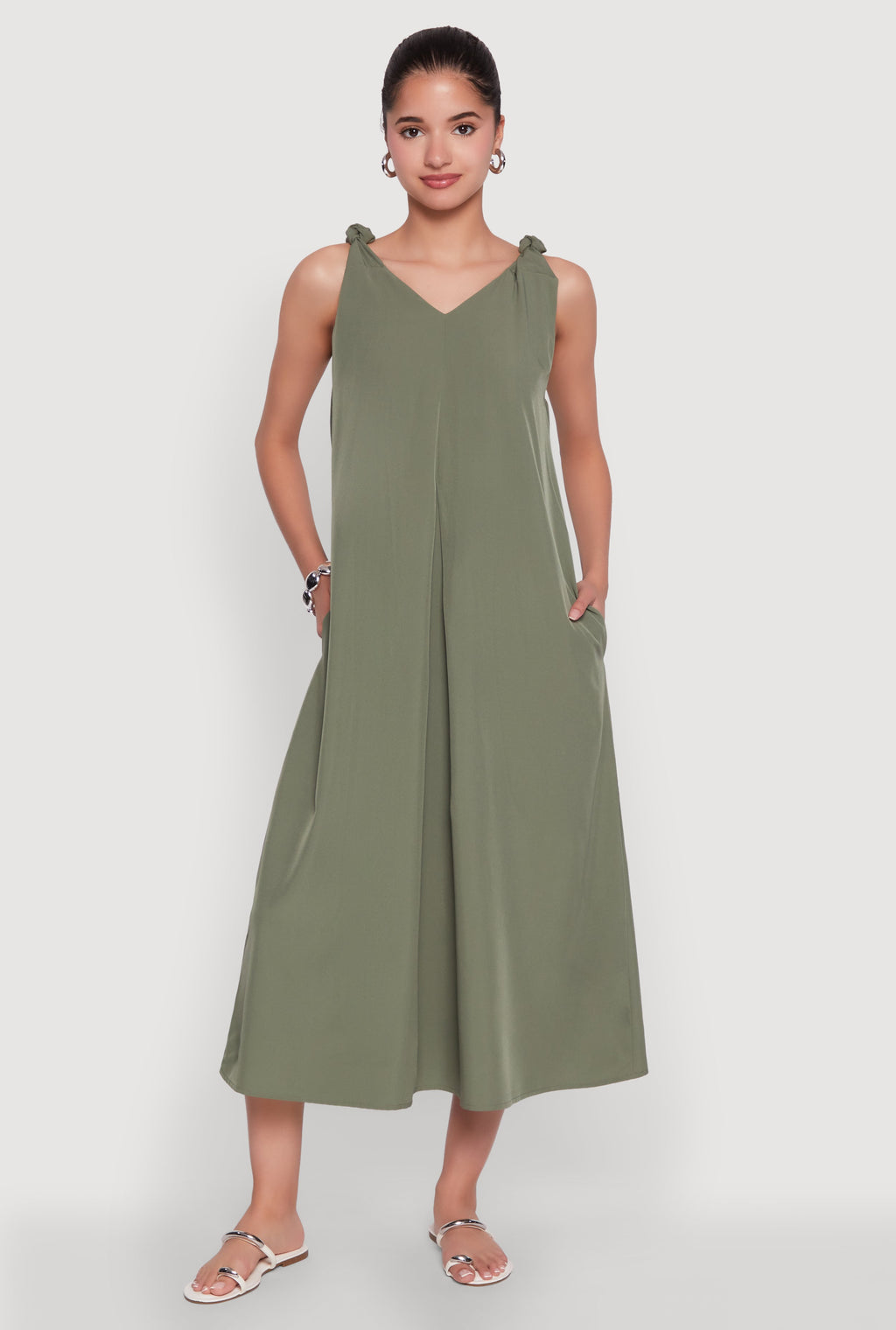 Chic V-Neck Knot Strap Pleated Detail Sundress for Summer